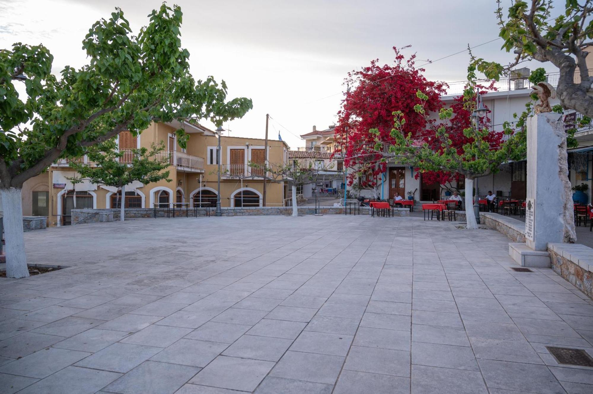 Memories Gytheio Villa Exterior photo